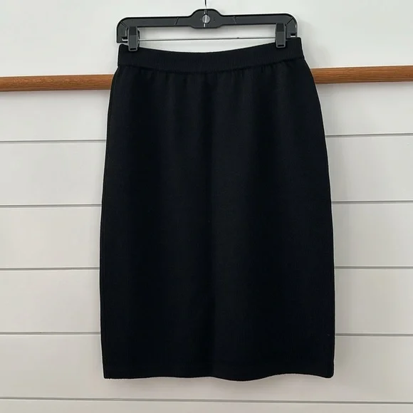 St John Evening,Marie Gray black jacket size 8. St John Basic black skirt size 8 - Picture 7 of 8